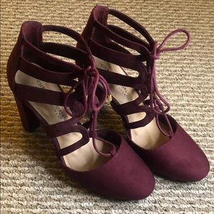 Burgundy Closed-toed Heels